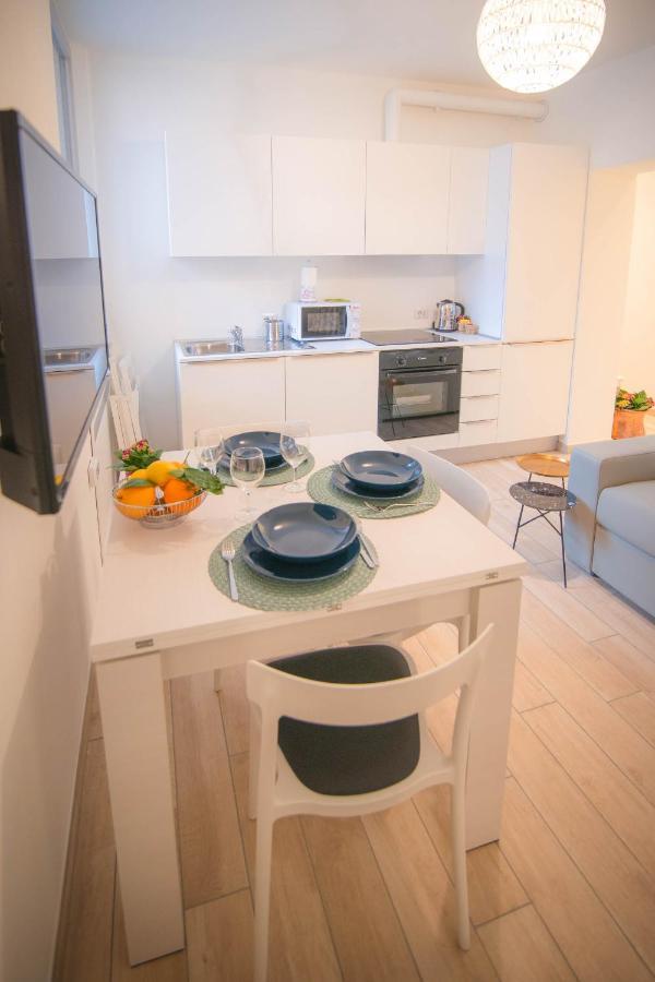 Comonfive Apartments Extérieur photo